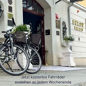 Relais & Chateaux Buelow Palais